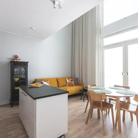 Ydinkeskustassa Saunallinen Huoneisto Kahdessa Tasossa Kuopio Extérieur photo