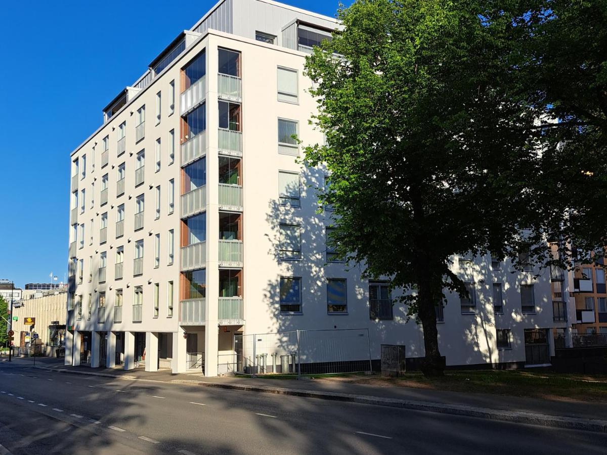 Ydinkeskustassa Saunallinen Huoneisto Kahdessa Tasossa *
